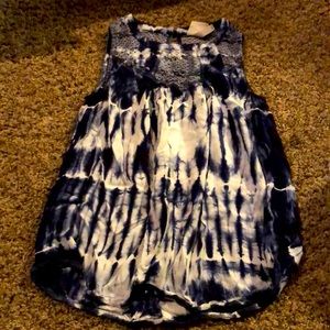 Classy fun summery tank top